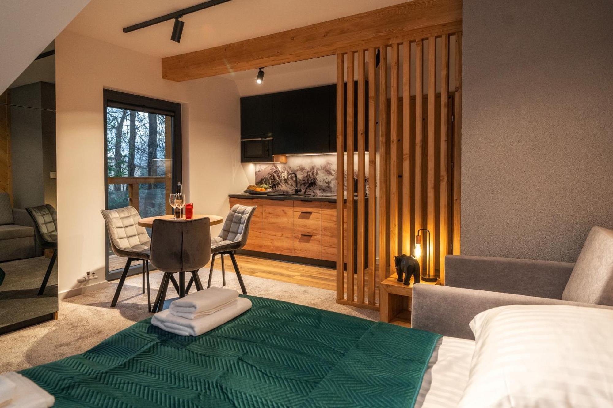 Hotel apartamentowy Tatrzańska Miejscówka - Centrum *